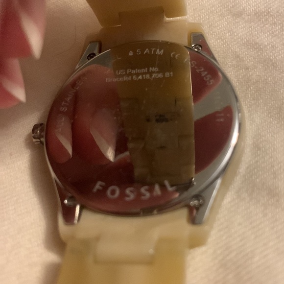 Fossil Watch - Picture 3 of 5